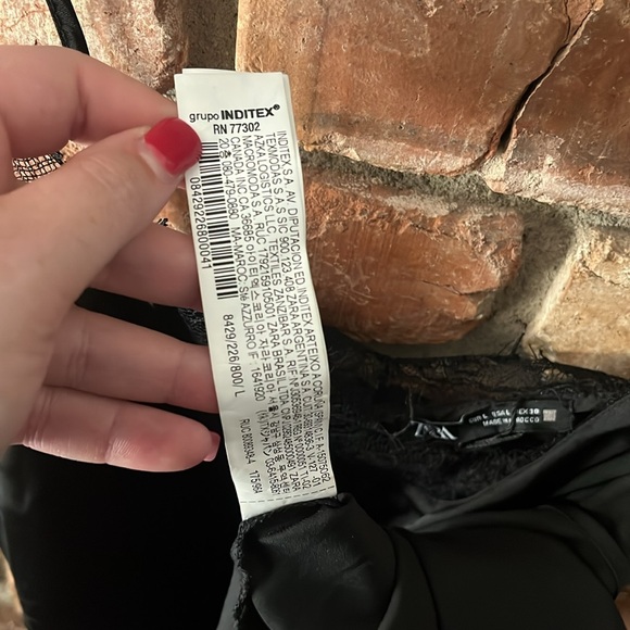 Zara Black Lace Detail Thin Strapped Tank Top Size Large - Picture 6 of 6